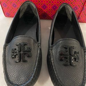 Tory Burch Shoes Tory Burch Lowell 2 Driver Loafer. Color: perfect black.